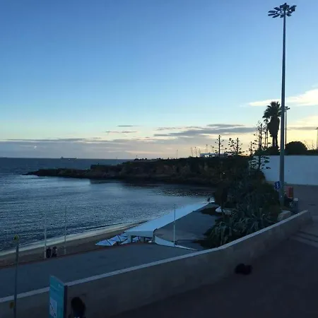 Nyaraló House With 2 Bedrooms In Parede With Enclosed Garden And Wifi *